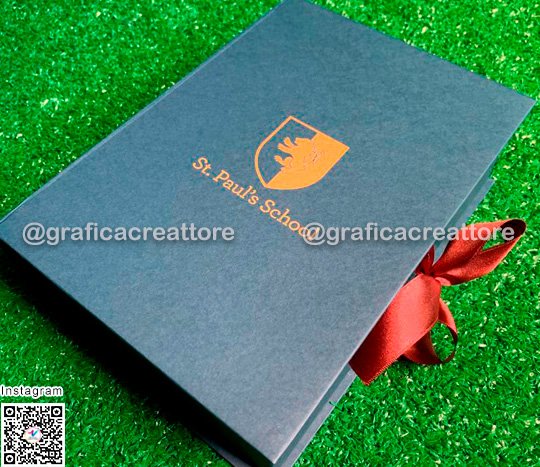 Caixa R�gida St. Paul's School